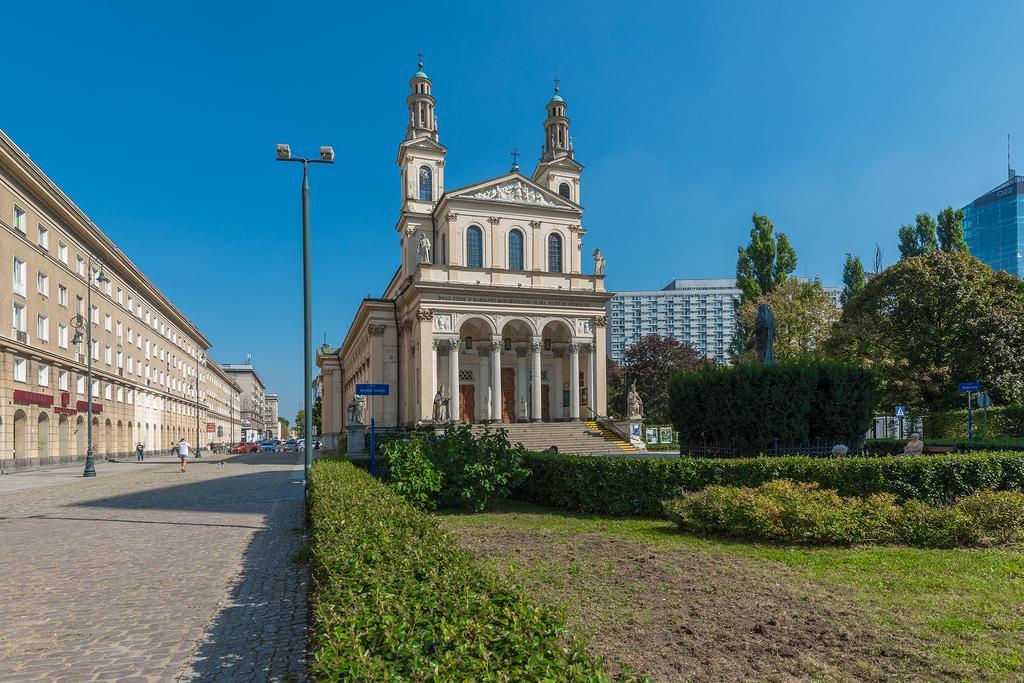 Plac Bankowy Serviced Apartments วอร์ซอ ภายนอก รูปภาพ